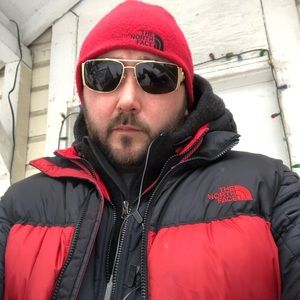 Meet your Posher, Thomas